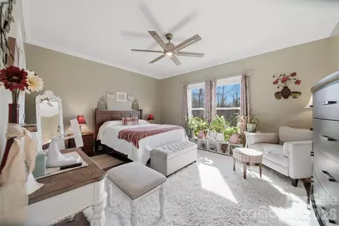 Bedroom - 976 Amherst Rd, Morganton, NC 28655 photo 2 of 3