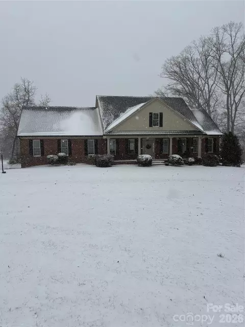 125 Dillon Rd, Kings Mountain, NC 28086