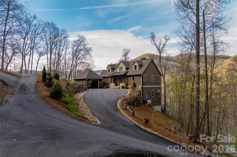 86 Indigo Bunting Ct, Tuckasegee, NC 28783