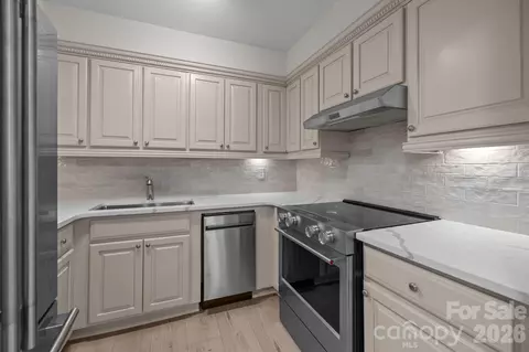 2503 Roswell 207 Ave #207, Charlotte, NC 28209