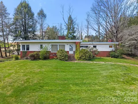 7 Acton Woods Rd, Candler, NC 28715