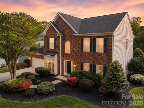 268 Glencoe Ln, Mooresville, NC 28117