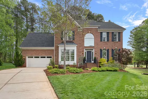 12729 Longstock Ct, Huntersville, NC 28078