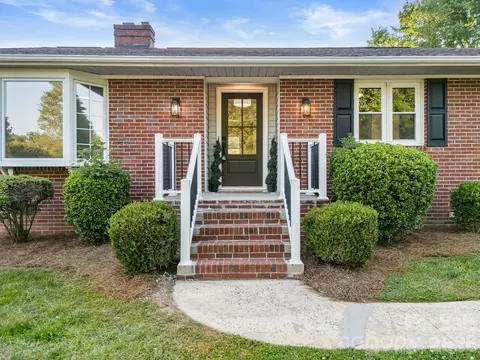 1447 Sullivan St, Rock Hill, SC 29730