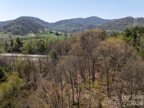 Sunnybrook Trail, Clyde, NC 28721 photo 7