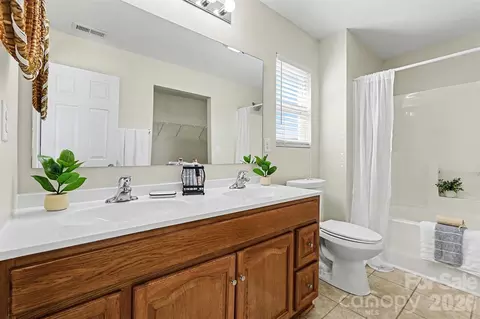 Bath - 1806 Tradd Ave, Clover, SC 29710 photo 1 of 2