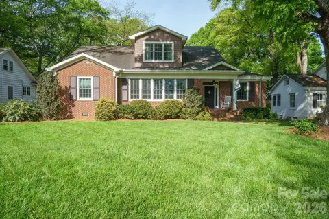 551 7th Nw St NW, Hickory, NC 28601