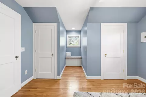 Entry Way - 551 7th Nw St NW, Hickory, NC 28601 photo 3 of 3