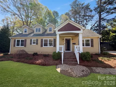 4467 Woodlark Ln, Charlotte, NC 28211