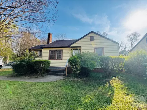 3101 Dogwood Ave, Charlotte, NC 28206