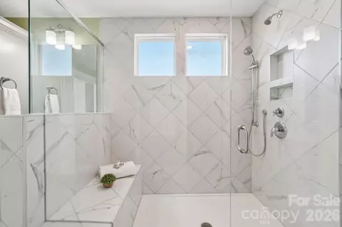 Bath - 4093 Clapton Dr, Lancaster, SC 29720 photo 3 of 4