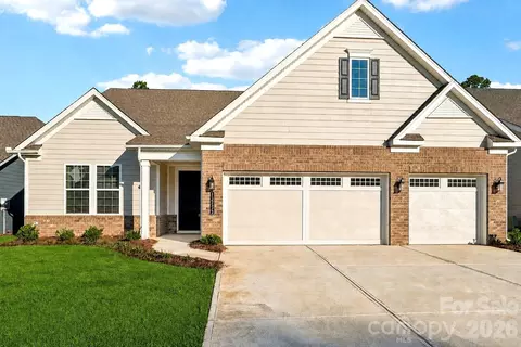 13222 Cozy Ct, Charlotte, NC 28215