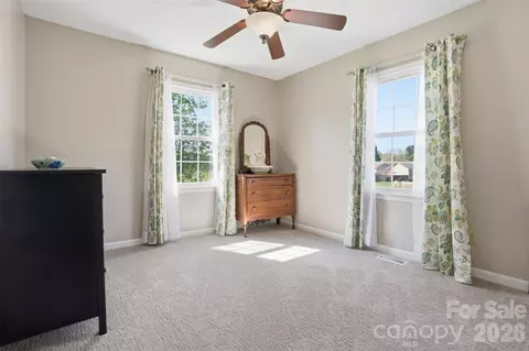 Bedroom - 3918 Plum St, Conover, NC 28613 photo 6 of 6