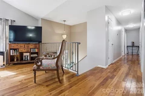 Entry Way - 3918 Plum St, Conover, NC 28613 photo 1 of 3