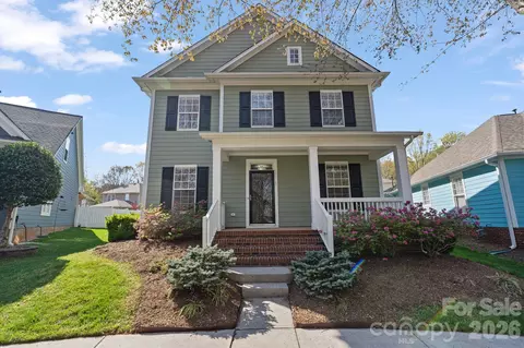 17715 N Shore Cir, Cornelius, NC 28031