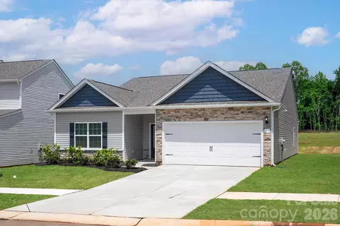6726 Fairford Dr, Charlotte, NC 28215