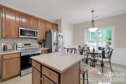 Kitchen - 793 Seipel Dr, Denver, NC 28037 photo 3 of 5