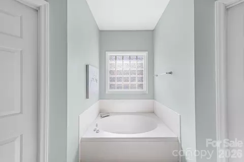 Bath - 6604 Lowesville Ln, Stanley, NC 28164 photo 4 of 4