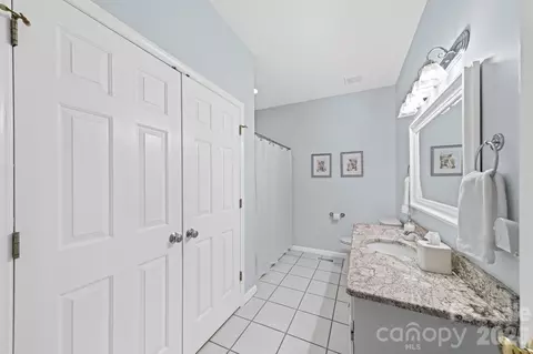 Bath - 6604 Lowesville Ln, Stanley, NC 28164 photo 1 of 4