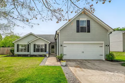 163 Pleasant Grove Ln, Mooresville, NC 28115