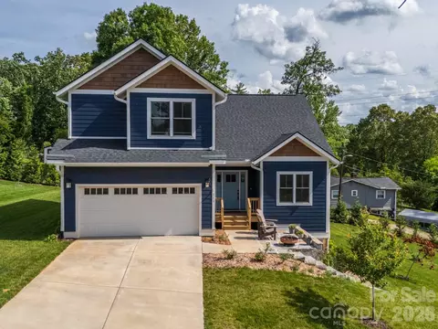 111 Ellis Ln, Arden, NC 28704