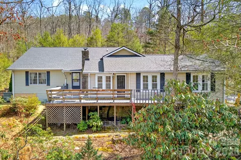 32 Tucker Rd, Black Mountain, NC 28711