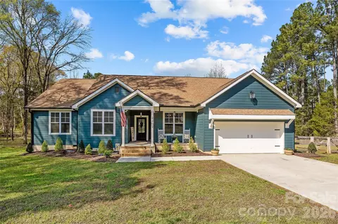 2202 Lannie Ln, Rock Hill, SC 29730