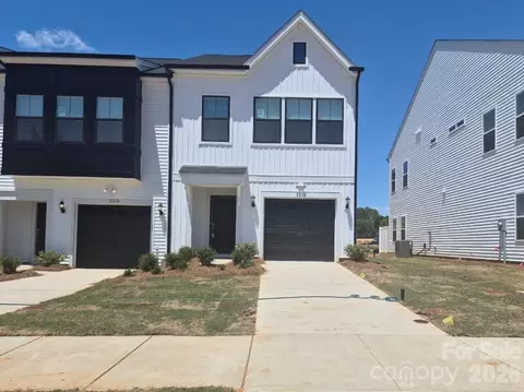 6332 Abelia 82 Ave #82, Charlotte, NC 28269