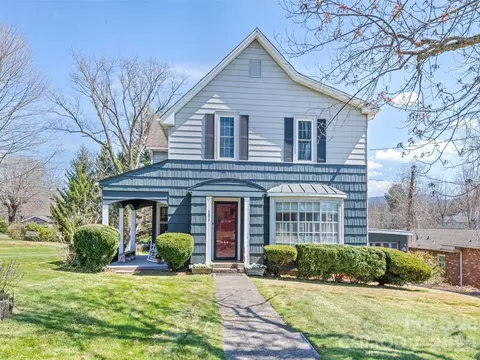 151 Hampton Hts, Canton, NC 28716