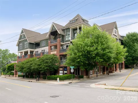 190 Broadway 310 St #310, Asheville, NC 28801
