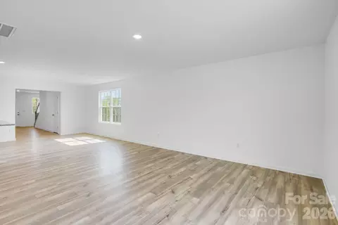 Living - 301 Carter Lee Ln, Shelby, NC 28152 photo 2 of 3