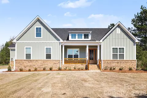 1040 Sage Pine Cir, Clover, SC 29710