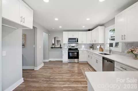 Kitchen - 2477 Secrest Shortcut Rd, Monroe, NC 28110 photo 2 of 6
