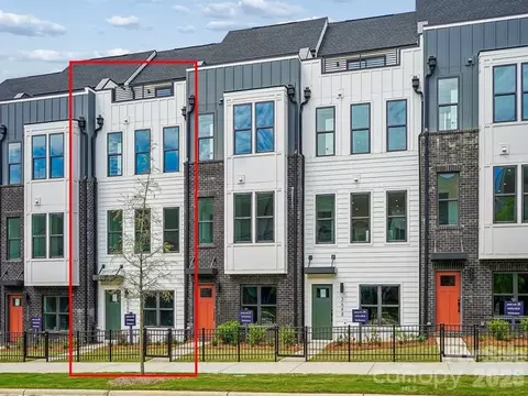 3656 S Tryon St, Charlotte, NC 28217