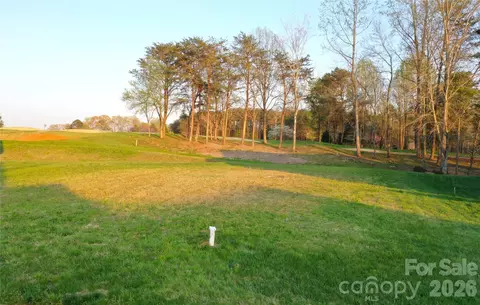 4184 Holly Ne Cir NE, Conover, NC 28613