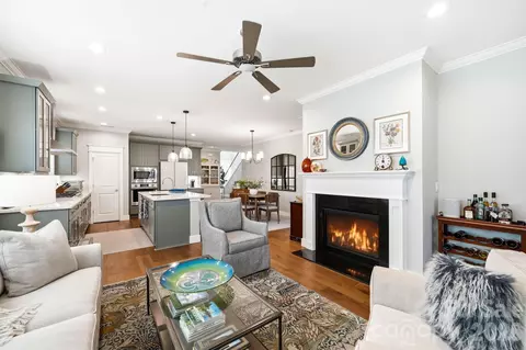 538 Sweet Birch Park Ln, Black Mountain, NC 28711