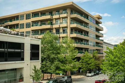 21 Battery Park 708 Ave #708, Asheville, NC 28801