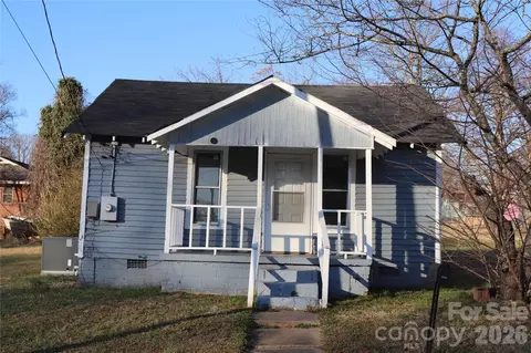 614 Goldsboro Ave, Statesville, NC 28677