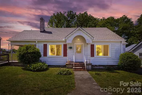 117 3rd Sw Ave SW, Hickory, NC 28602