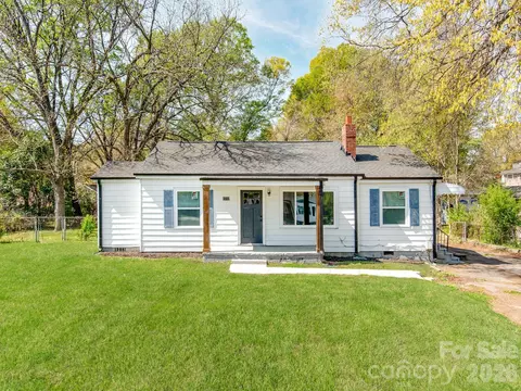 1717 W Davidson Ave, Gastonia, NC 28052