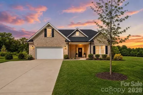 1005 Piper Meadows 1 Dr #1, Waxhaw, NC 28173