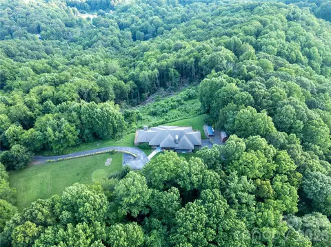 View/Area - 1087 Brigadoon Dr, Clyde, NC 28721 photo 1 of 5