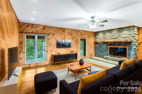 Living - 1087 Brigadoon Dr, Clyde, NC 28721 photo 1 of 9