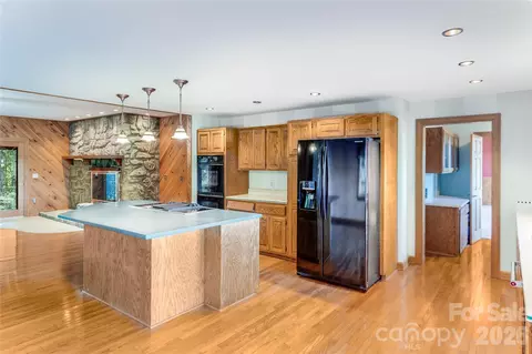 Kitchen - 1087 Brigadoon Dr, Clyde, NC 28721 photo 1 of 5