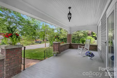 Exterior - 41 Harrison St, Canton, NC 28716 photo 5 of 15