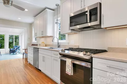 Kitchen - 41 Harrison St, Canton, NC 28716 photo 2 of 5