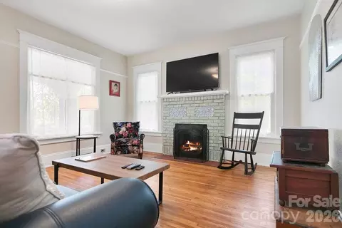 Living - 41 Harrison St, Canton, NC 28716 photo 3 of 5