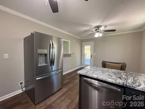 Kitchen - 3730 Sedgefield Dr, Conover, NC 28613 photo 2 of 2