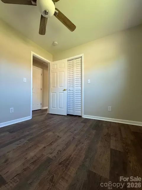 Bedroom - 3730 Sedgefield Dr, Conover, NC 28613 photo 2 of 2
