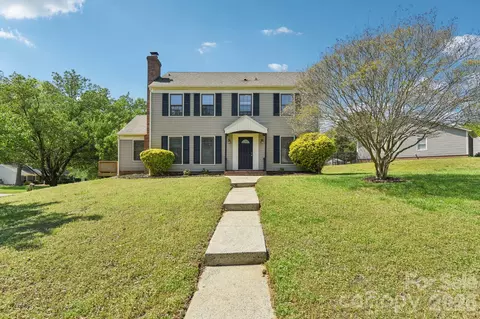 11140 Painted Tree Rd, Charlotte, NC 28226